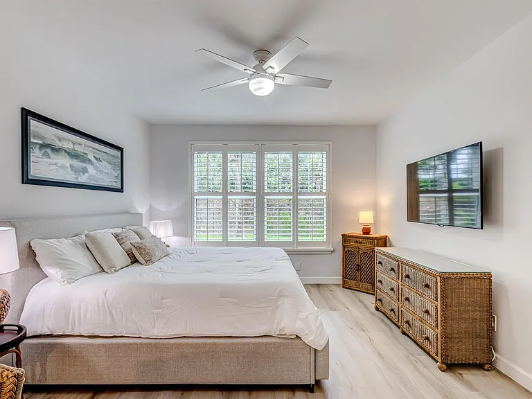 207 Mainsail Cir — Photo 24