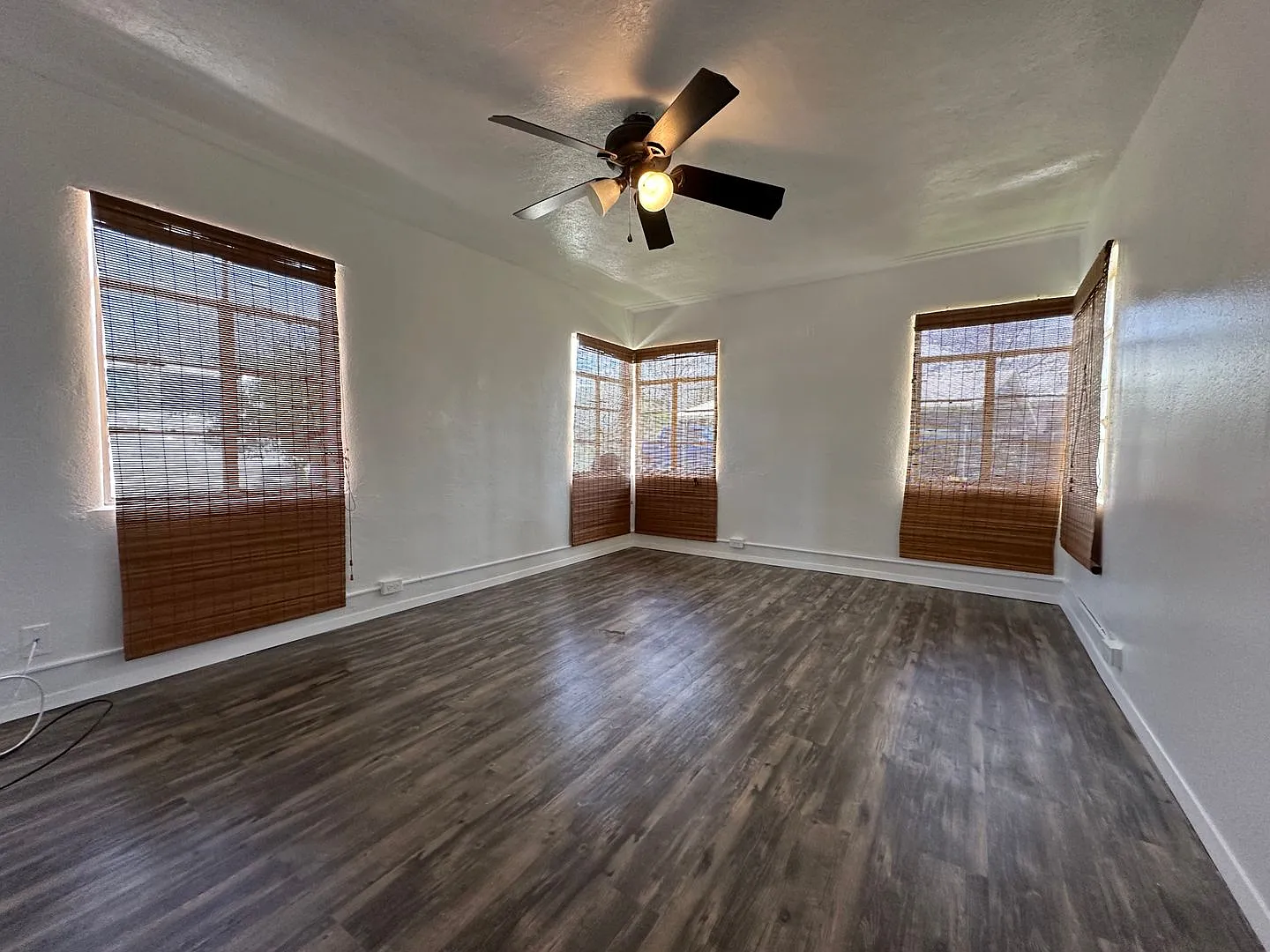 2/2 Duplex — Photo 4