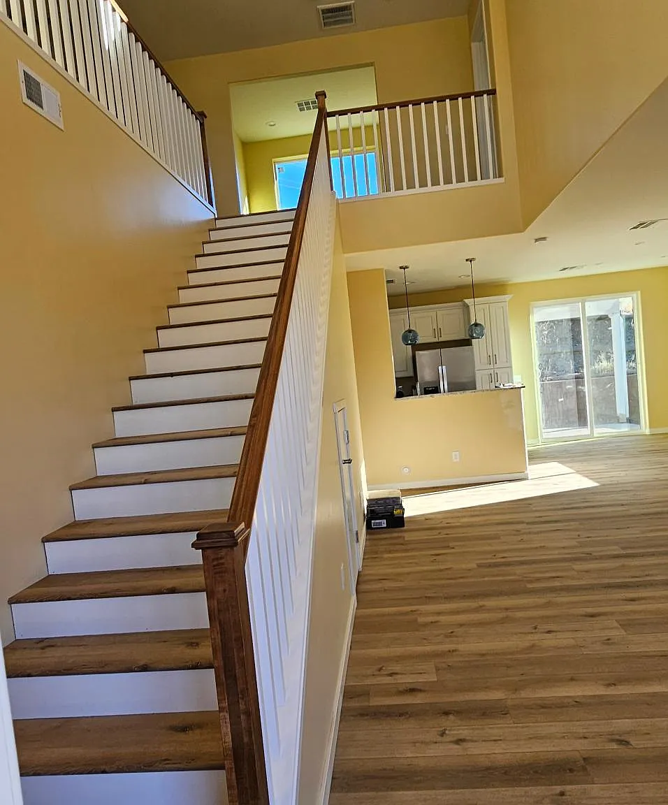 4 bed, 3.5 bath, 2200 sqft, $2,800 — Photo 4