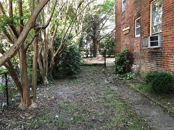 2nd image of 33 Liberty St