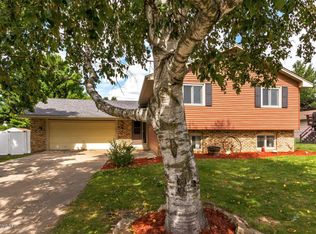 340 3rd Ave NE, Plainview, MN 55964