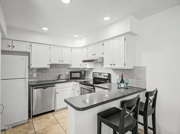 2040 S LONGMORE Street #43, Mesa, AZ 85202