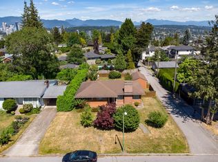 7864 Langley St, Burnaby, BC V3N 3Z8