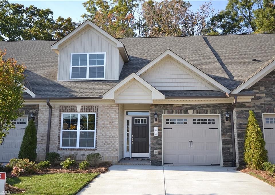 1st image of 323 Saint Elizabeth Dr #128