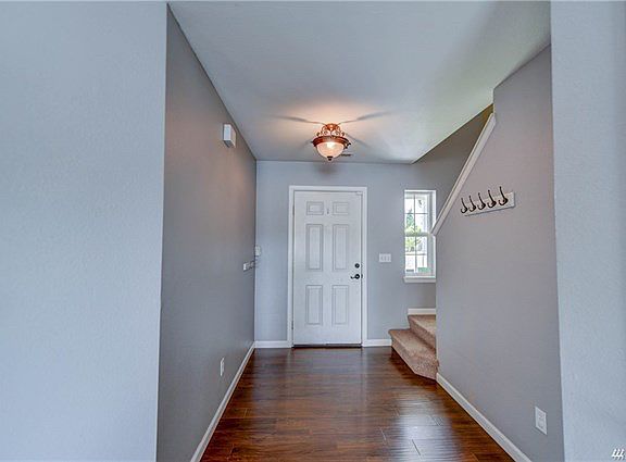 3rd image of 8520 173rd St E