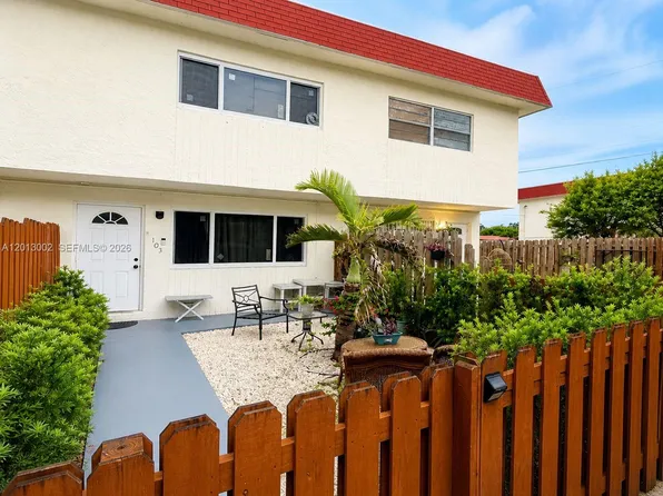 1520 NE 151st St APT 103, Miami, FL 33161