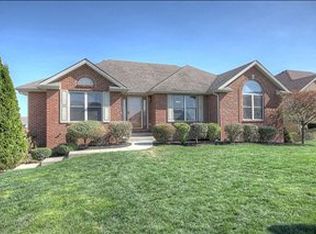 110 Hibiscus Ln, Winchester, KY 40391
