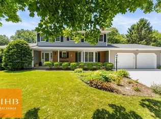 21 Oxwood Cir, Madison, WI 53717
