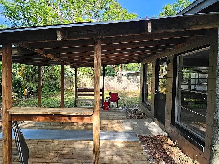 3307 Anderson Rd — Photo 3