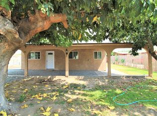 514 S Ventura Ave, Farmersville, CA
