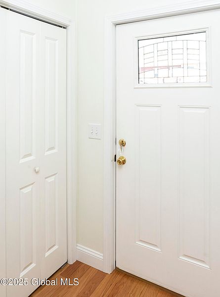 3rd image of 18 Linden Lane