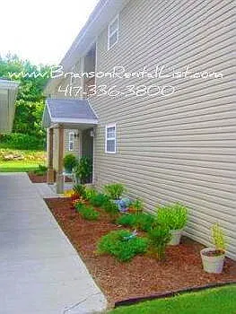 140 Knowledge Ave #B
