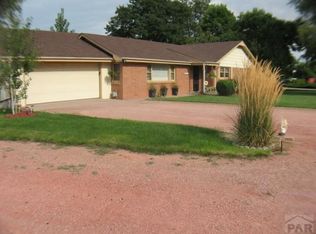 106 La Vista Rd, Pueblo, CO 81005