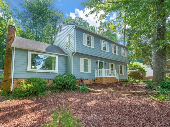 2425 Loch Braemar Dr, North Chesterfield, VA 23236