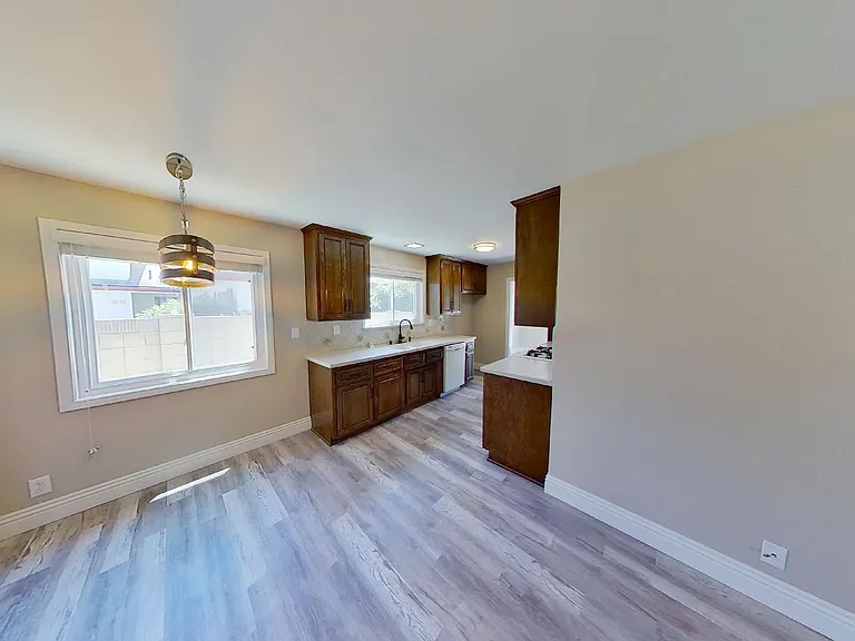 185 Harvard Ln — Photo 13