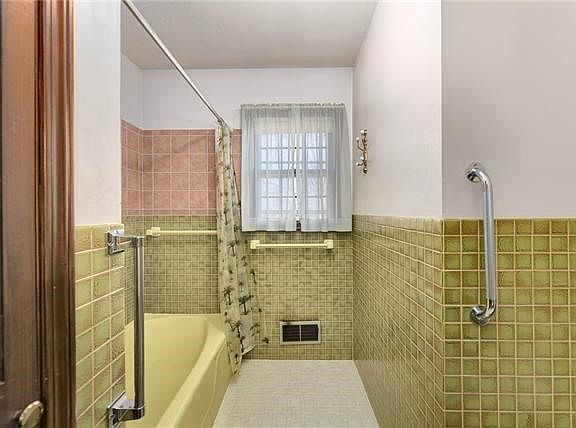 5th image of 14700 E Tomasha Dr