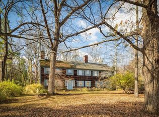 2 Falls Mountain Rd, Falls Village, CT 06031