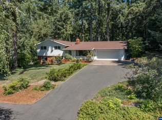 7260 NW Valley View Dr, Corvallis, OR 97330