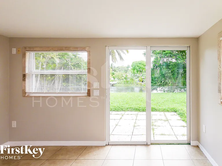 2174 NW 62nd Ave — Photo 6