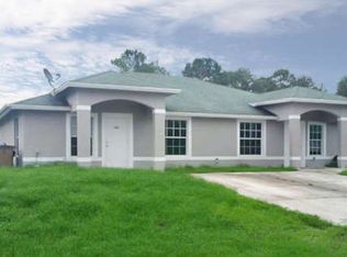 437/439 Linden Ave S, Lehigh Acres, FL 33974
