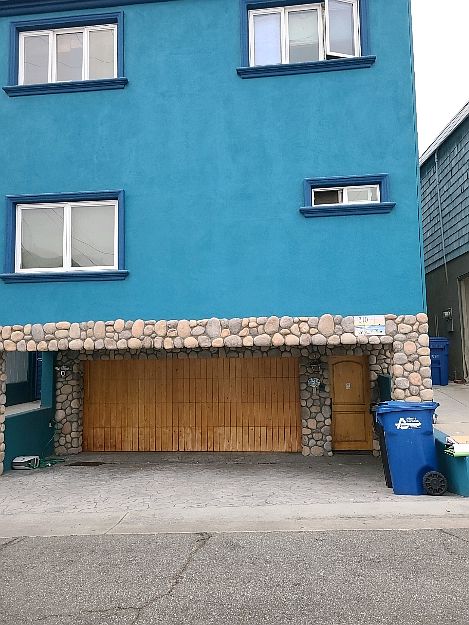 Back of house from 30th Place