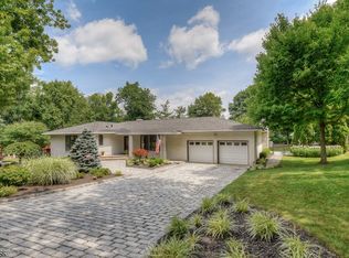 558 Pheasant Hill Rd, Mountainside, NJ 07092