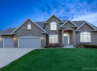 15205 Wilden Dr, Urbandale, IA 50323