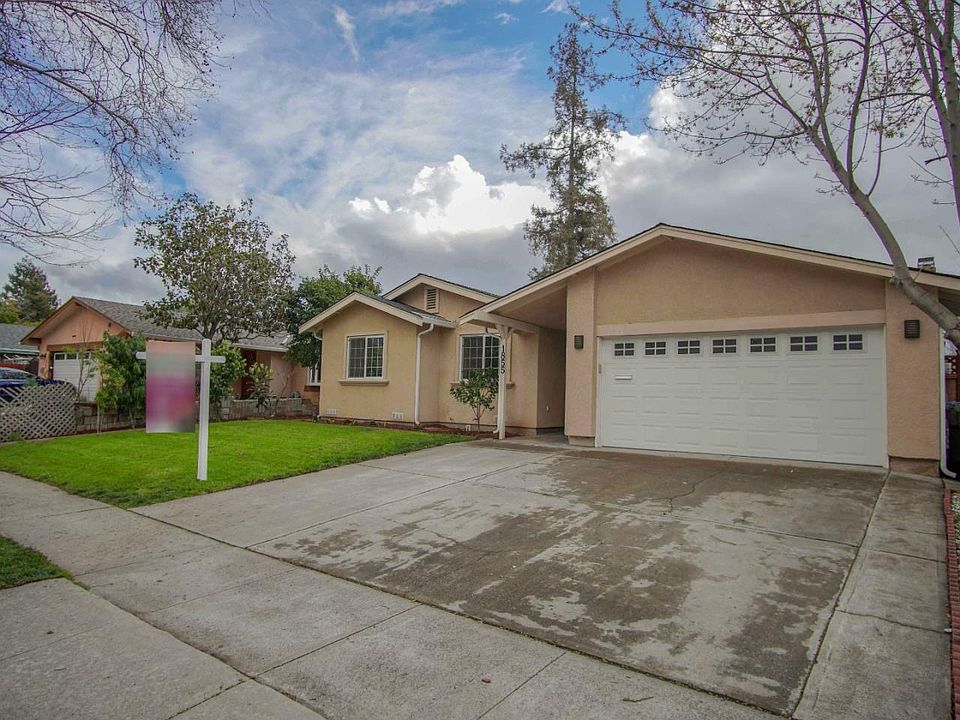 1st image of 1855 Camargo Dr