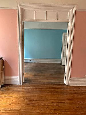 5th image of 77 Seaman Ave #4D