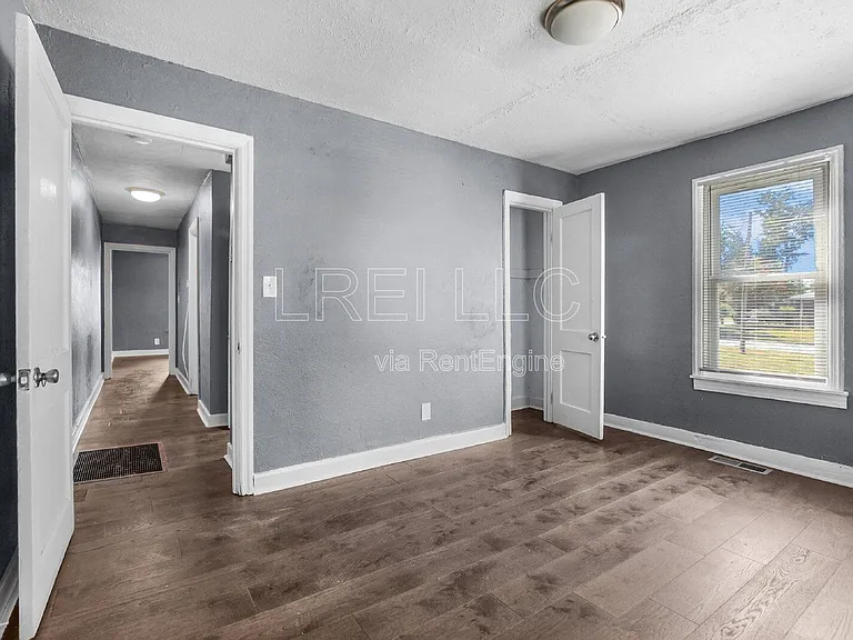 1443 S 32nd St #2 — Photo 6