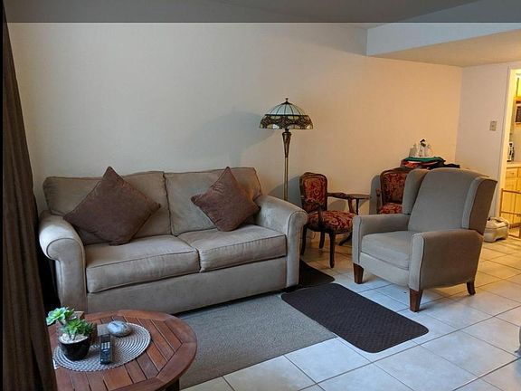 2nd image of 723 Boyd Dr #723