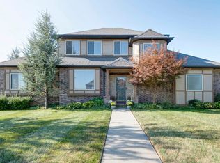 854 E Montarosa Dr, Nixa, MO 65714