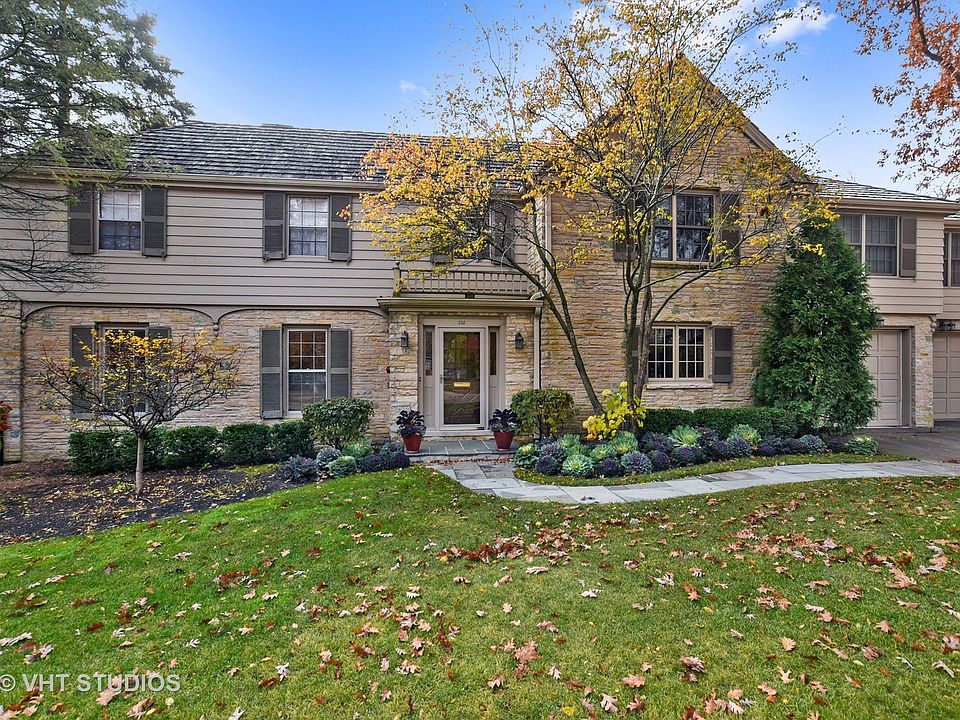 1st image of 252 Oak Knoll Ter