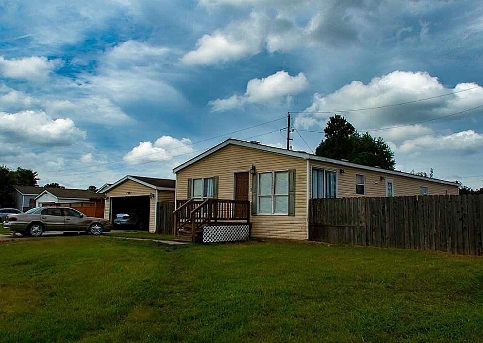 1st image of 2502 Anthony Pine Ln