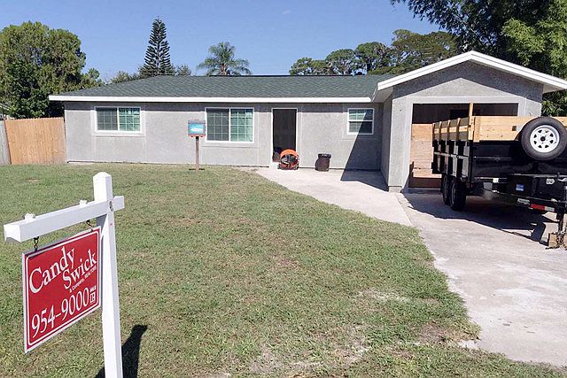1st image of 2703 Herwald St