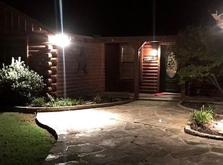 2302 Beavers Point Cir, Bonham, TX 75418