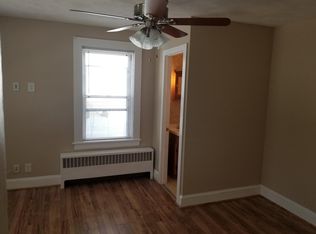 7 Highland Ave, Coventry, RI 02816