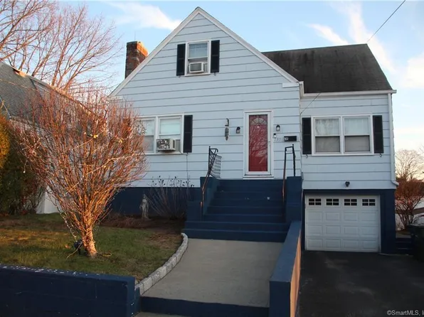 135 Birmingham Street, Bridgeport, CT 06606