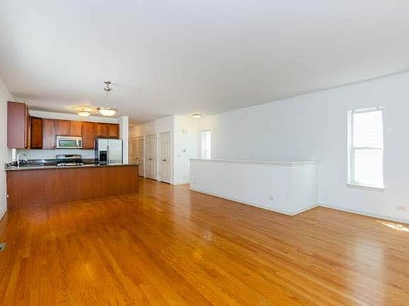 3rd image of 5343 W Galewood Ave Unit 2
