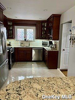 4th image of 15336 80th St