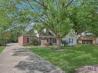1852 W Carriage House Dr, Baton Rouge, LA 70815