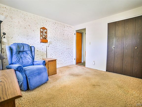 2nd image of 13 Donna Lea Dr