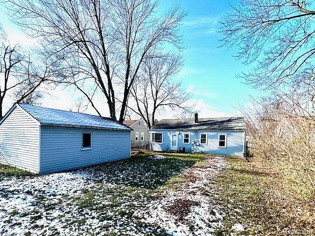 3912 Coolidge Hwy — Photo 17