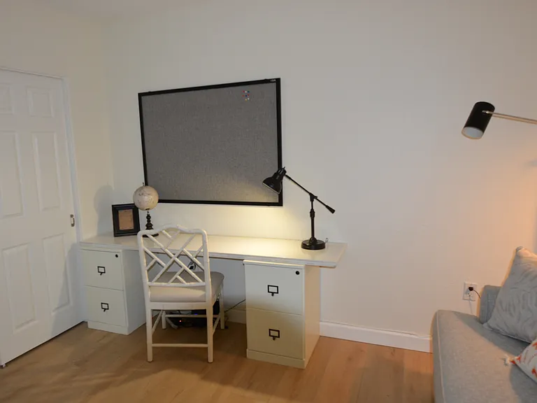 Home Office/Spare Bedroom
