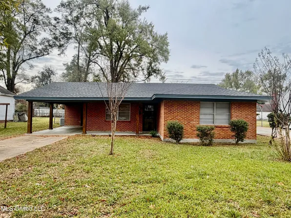 618 Catalpa St, Clarksdale, MS 38614