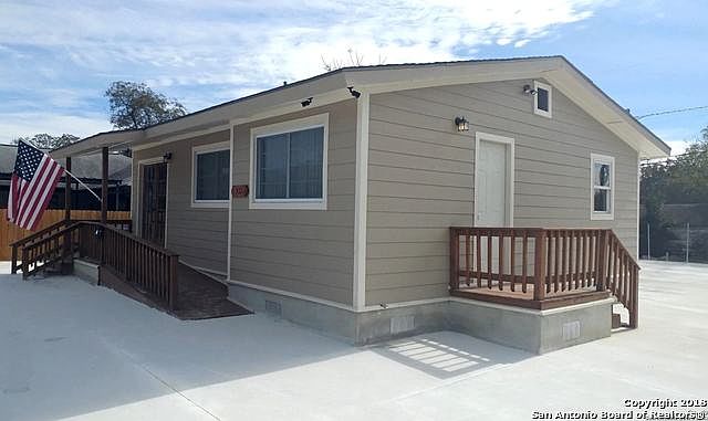 1st image of 572 W Hermosa Dr