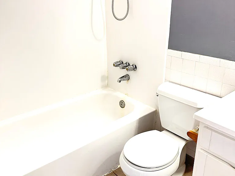154 Storm Dr — Photo 6