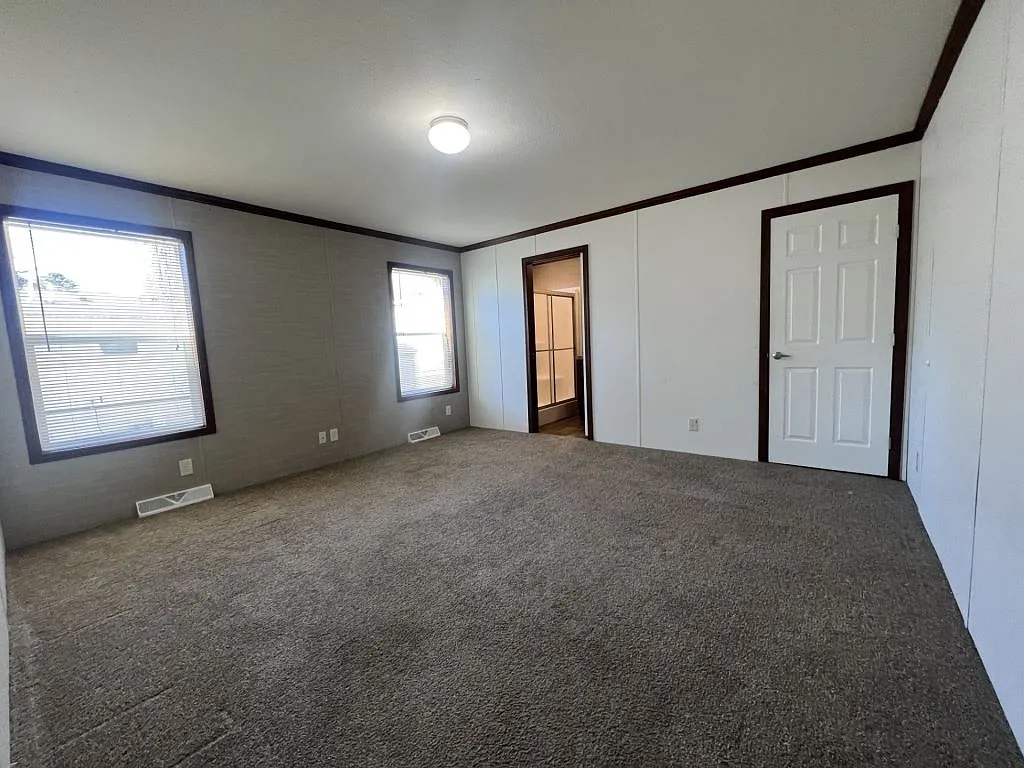 2 bed, 2.0 bath, 1092 sqft, $1,599 — Photo 4