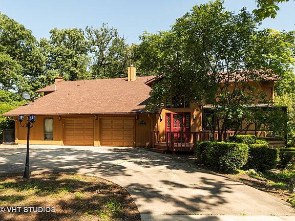 2nd image of 19641 S Woodside Dr