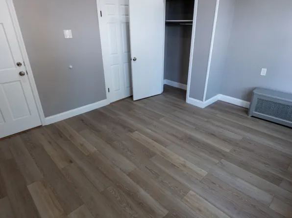 9728 Flatlands Avenue image 24 of 40